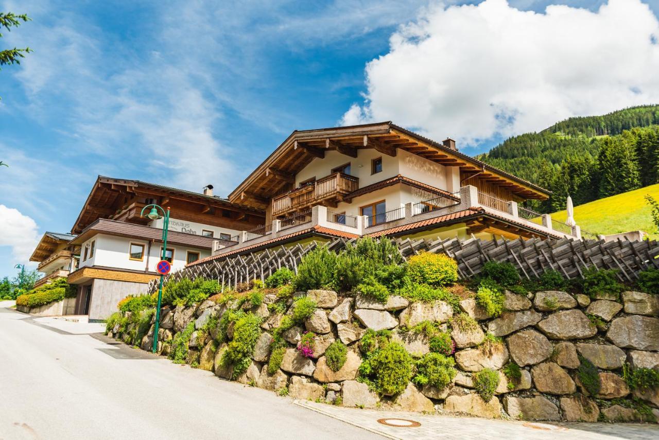 Haus Sabrina - Ferienwohnungen Saalbach-Hinterglemm Eksteriør billede